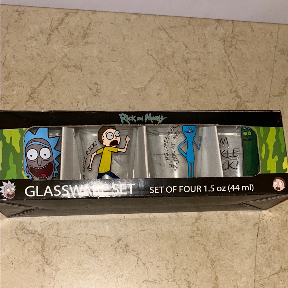 Rick and Morty Glassware Set - Multicolor